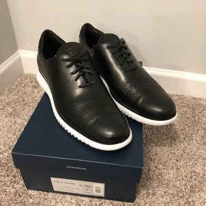 Leather Oxford by Cola Haan